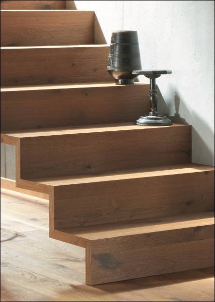 Treppen und Boden aus einem Haro-Guss