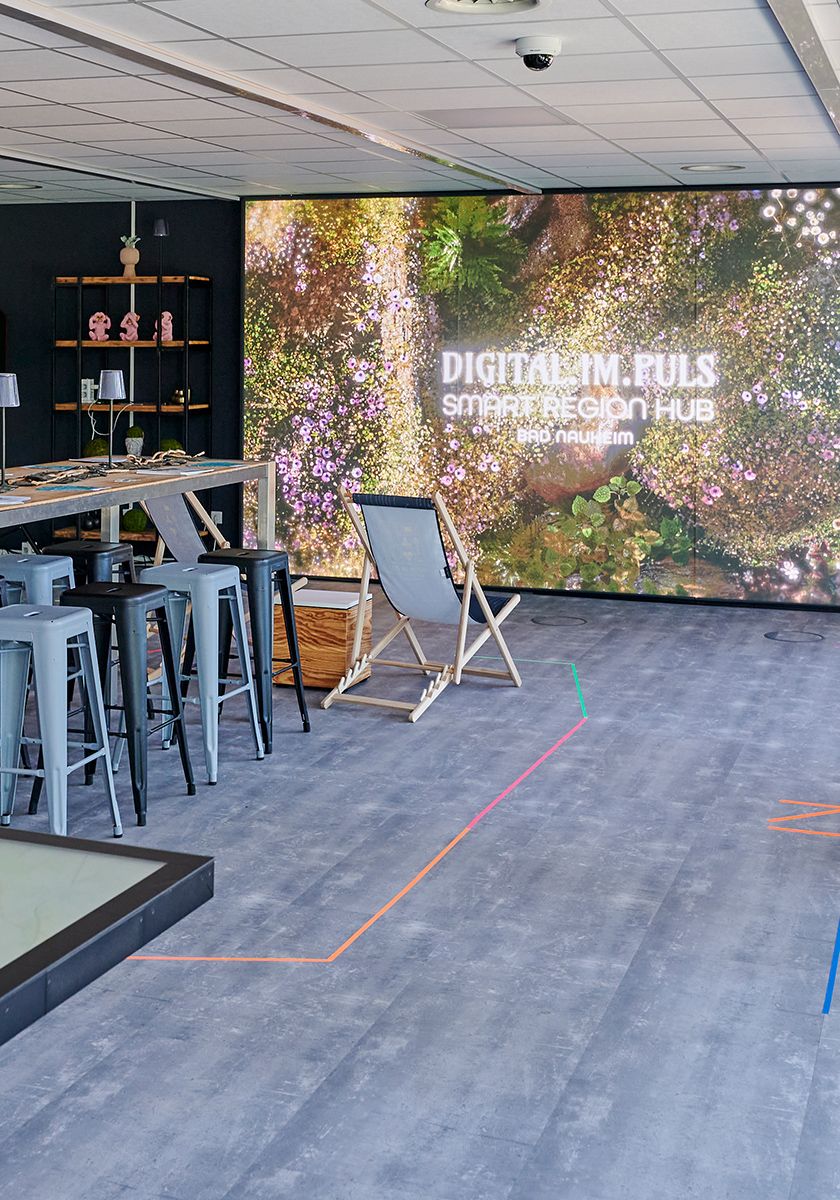 DigitalWallpaper prägt Smart Region Hub in Bad Nauheim