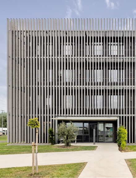 Drei Lüftungssysteme im Vergleich im Bürogebäude Obel in Donauwörth