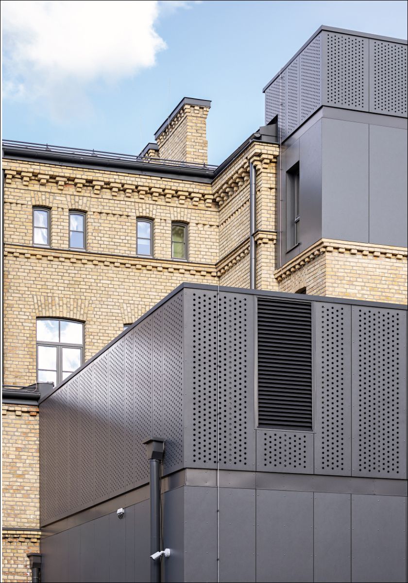 Swisspearl: Fassadengestaltung mit Carat-Faserzementplatten