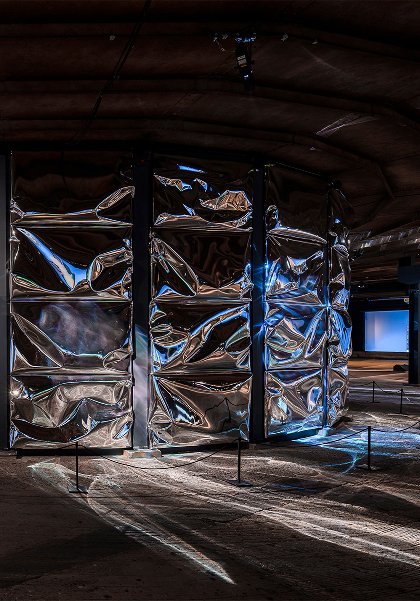 Runder Akustikraum im Gasometer: Hochschalldämmung durch Trockenbau