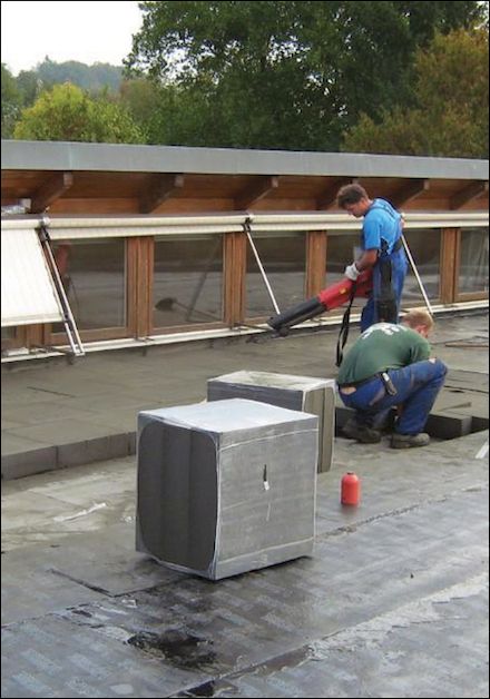 Foamglas: Dämmung für Flachdächer in Holzbauweise