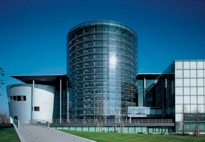 Gläserne Manufaktur in Dresden, Volkswagen, VW