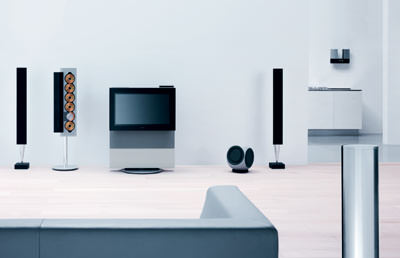 Gebäudeautomation, intelligentes Haus, Multiroom-Konzepte, Unterhaltungstechnik, vernetztes Haus, Hausautomation, Musikanlage, Technik-Haus, Vernetzung, Heimelektronik, Video, DVD-Player, HiFi-Anlage, Dolby Surround, Lautsprecher, Bang & Olufsen, Heimvernetzung, BeoLink, BeoLink-System