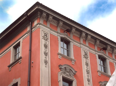 Putzfassade, feinkörniger Putz, feinstkörniger Edelputz, Fassadenbeschichtung, Kratzputz, Siliconharzputz, Siliconharzlasur, Siliconharzfarbe