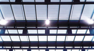 Sonnenschutz, Isolierglas, Lichtlenkung, innenliegende Jalousie, Glas, Lichtlenksystem, Aufheizung, Dachverschattung, Glasdachfläche, Verschattung