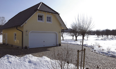 Freiflächenheizung, Enteisung,vereiste Gehwege, Garageneinfahrt, Frostschäden, Frostschaden, Heizleiter, Schneeschippen