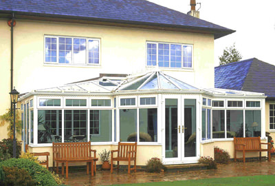 Floatglas, Farbglas, Halbzeug, selbstreinigendes Glas, Fensterglas, Flachglas, selbstreinigende Gläser, Sonnenschutzglas, Halbzeuge