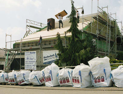 Asbest, Rathscheck Schiefer, Asbestentsorgung, Schieferdach, Schieferfassade, Wärmeschutz, Schieferdächer, Schieferfassaden, Dachschiefer, Fassadenschiefer, Fördermittel, Schieferanbieter, Schieferdecker