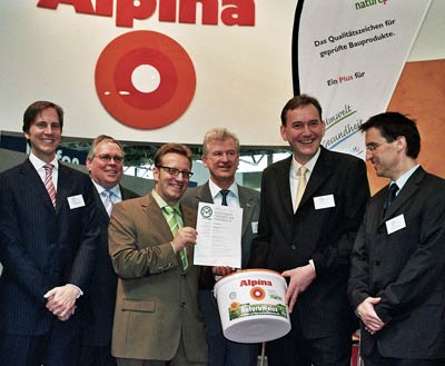 Baubiologie, Formaldehyd, Bauchemie, Allergien, krebserregend, Holz-Werkstoffe, Holzspanplatte, Formaldehydharz, Vinyl-Tapete, Schimmelschutzfarben, Klebstoff, Laminat, Bodenbelag, Richtwerte, Grenzwerte, Innenraumlufthygiene, Richtwert, Grenzwert