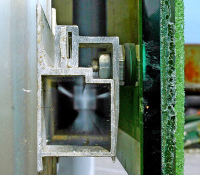 Glaswerkstoff, farbiges Glas, Glasfassade, gesintertes Glas, Starshine, Fassadenverkleidung, Trennwände, Floatglas, Bodenfliese, Recyclingglas, Farbglas, Blähglas