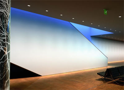 Lichtdesign, DALI-fähige Leuchtensysteme, technische Leuchten, Lightcast, Wallwasher, LED-Technik, Halogen-Metalldampflampen, LED-Varychrome-Leuchten