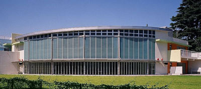 Fiberglas-Fassade, Fiberglas Fassade, Fassaden, Fassadensystem, Fiberglas-Fassadensystem, Fassadenbau, Luftdurchlässigkeit, Widerstandsfähigkeit, Windlast, Stoßfestigkeit, Schlagregendichtheit, Fiberglaselemente