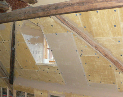 Ein Hoch auf die Wandstrahlungsheizung im trocken ausgebauten Dach