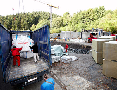 Baustoffrecycling, Recycling-Baustoffe, Verschnittr�cknahme, Rockwool, Recycling, Entsorgungskosten, Bauabf�lle, Recycling-Kreislauf, Abfallablagerungsverordnung, Abfallr�cknahme-Service, Steinwolle-Abf�lle, Steinwolld�mmung, Baustellenverschnitt, 
D�mmung