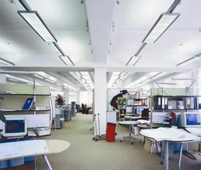 Leuchtstofflampe, stabf�rmige Leuchtstofflampen, Leuchtstoffr�hre, Lampen, Leuchtstoffr�hren, Leuchtmittel, Beleuchtung, F�rdergemeinschaft Gutes Licht, dimmbare Leuchtstofflampe, Lichtausbeute, Lichtstrom, Leuchtdichte, elektronisches Vorschaltger�t, EVG