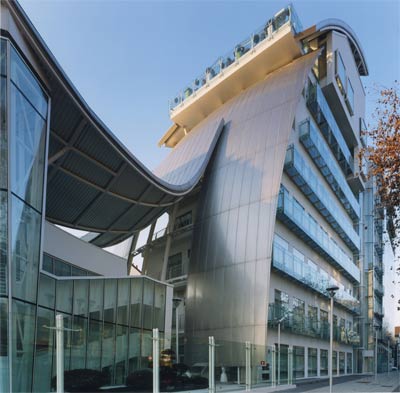 Edelstahlfassade, Stahlfassade, Metalldach, nichtrostender Edelstahl, Fassade, Dach, Fassadenelement, Fassadenelemente, Metallfassade
