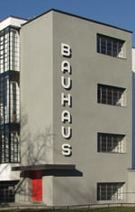 Bauhaus, Dessau, Carpet Concept, Siedle, Wilkhahn, Artemide, Bene, Bauhaus-Geb�ude, Walter Gropius 1919
