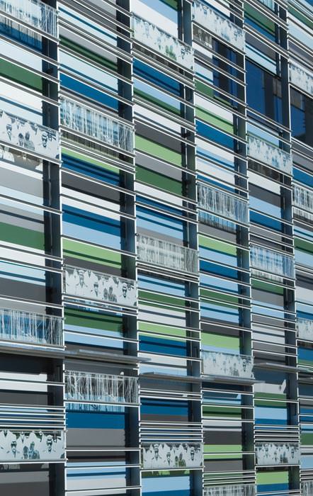 Ruukki kommt mit Energiepaneelen, Design-Fassadenelementen und Stahldachpfannen