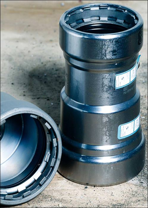 Heavy Metal à la Sanha: dickwandige Stahlrohre pressen statt schweißen