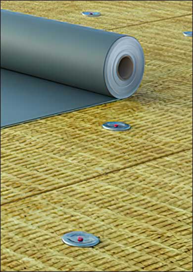 isoweld: Durchdringungsfreie Feldbefestigung von Abdichtungsbahnen à la SFS