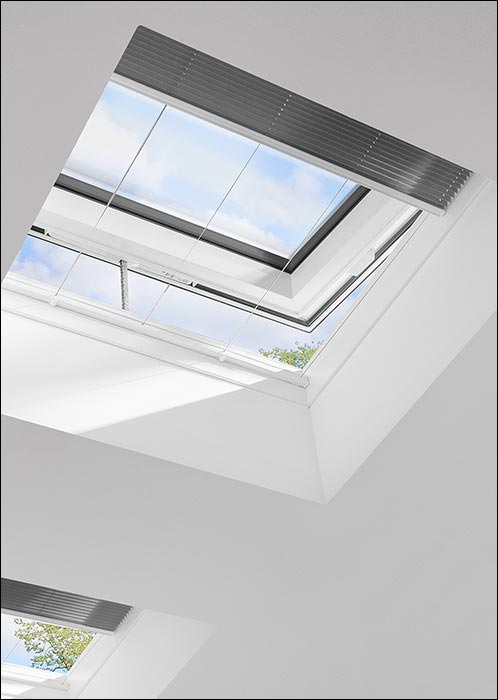 OnTop: Künftig auch Flachdachfenster von Roto Frank DST