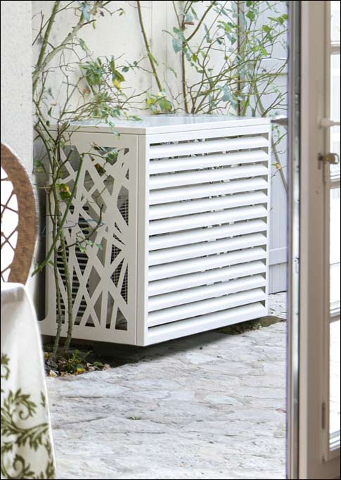 Sicht-, Vandalismus- und Wetterschutz der dekorativen Art für Wärmepumpen und Klimageräte