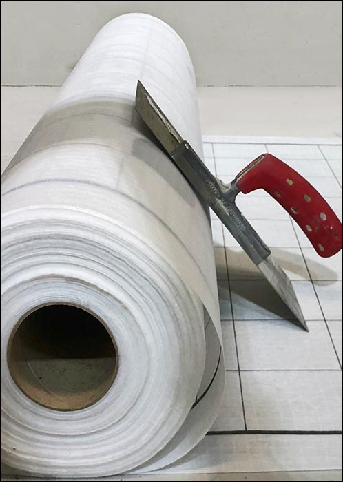 Botaments neue Entkopplungsbahn DE Plus auch für wiederaufnehmbare Bodenbeläge geeignet