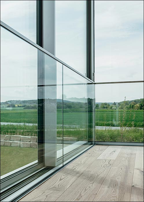 Etagenvillen mit beeindruckenden Ein- und Ausblicken und erweitertem Raumerlebnis dank Cero