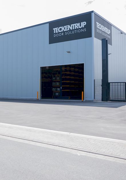Teckentrup nimmt 4.900 m² große Produktions- und Logistikhalle in Betrieb