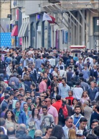 Weltbevölkerung steigt auf 7.635.250.000 Menschen