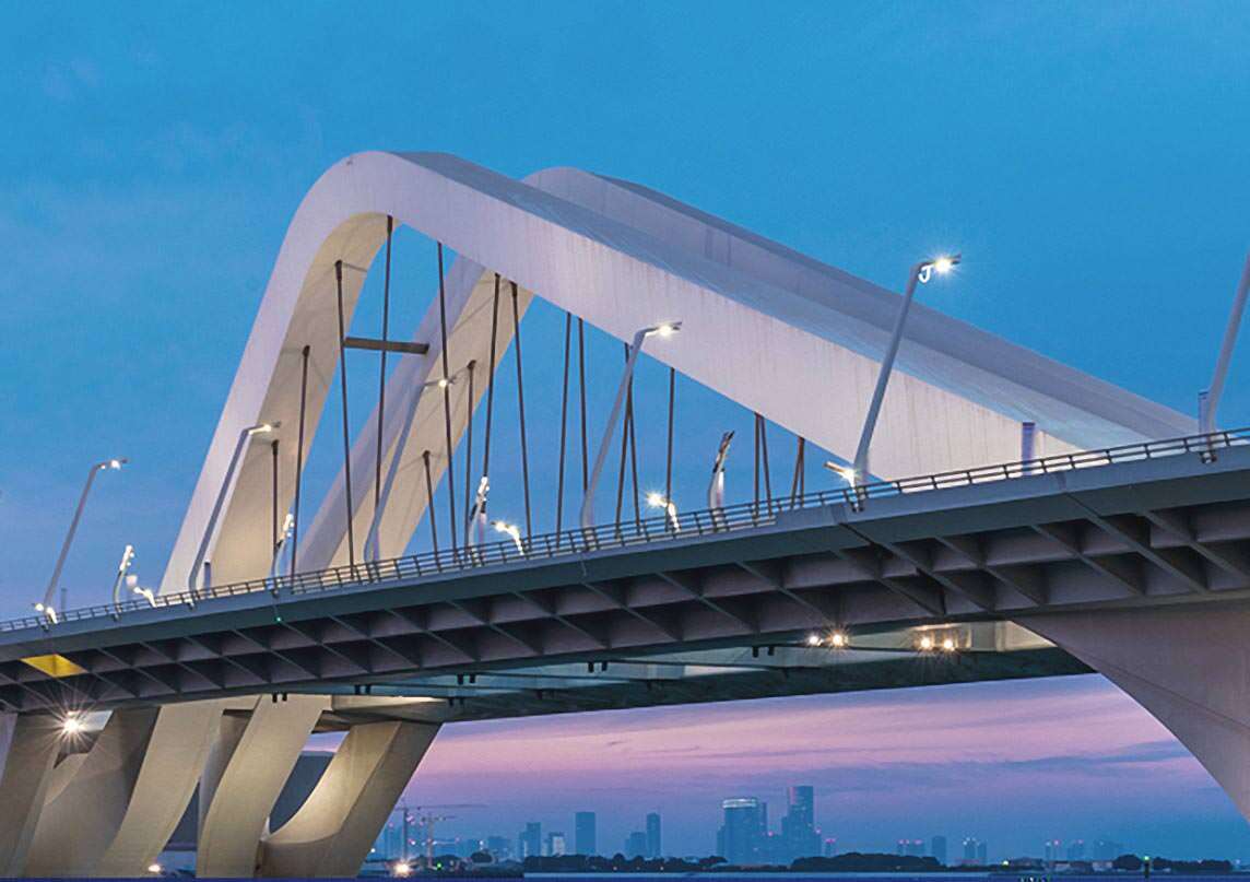 © BTG IT & Consulting GmbH / Sheikh Zayed Bridge, UAE (by courtesy of Rendel Limited, UK)