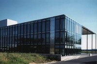 Braun Hauptverwaltung, Kronberg, mit witterungsgesteuerter Glasfassade