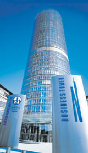 Business Tower der Nürnberger Versicherungsgruppe erhält Gütesiegel "Sprinkler Protected"