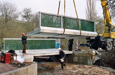 Brückenbau, Fahrbrücke, verstärkter Kunststoff, Straßenbrücke, glasfaserverstärkter Kunststoff, Brückenkonstruktion, GFK-Brücke, Betonbrücke, Stahlbrücke, ASSET-Projekt, Advanced Structural SystEms for Tomorrow's