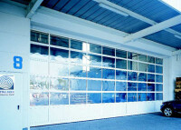 Erneuter Konjunkturrückschlag 2003 meldet der Industrieverband Tore Türen Zargen