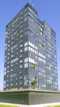 Schiefer-Skulptur über 17 Geschosse