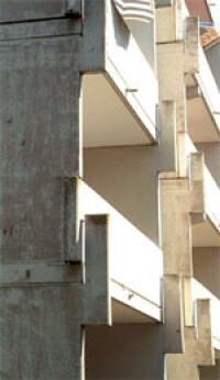 Projektbericht: Beton-Instandsetzung von Hochhausbalkonen