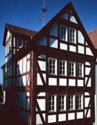 Fachwerk-Ausmauerung 			  mit Porenbeton