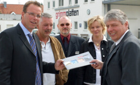 grimmplatten: traditionsreicher Hersteller von Bodenbelägen verstärkt Marktpräsenz