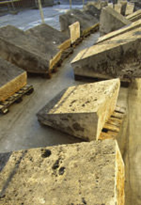 Denkmalgeschützte Natursteinbeläge im Olympiastadion Berlin erfolgreich saniert