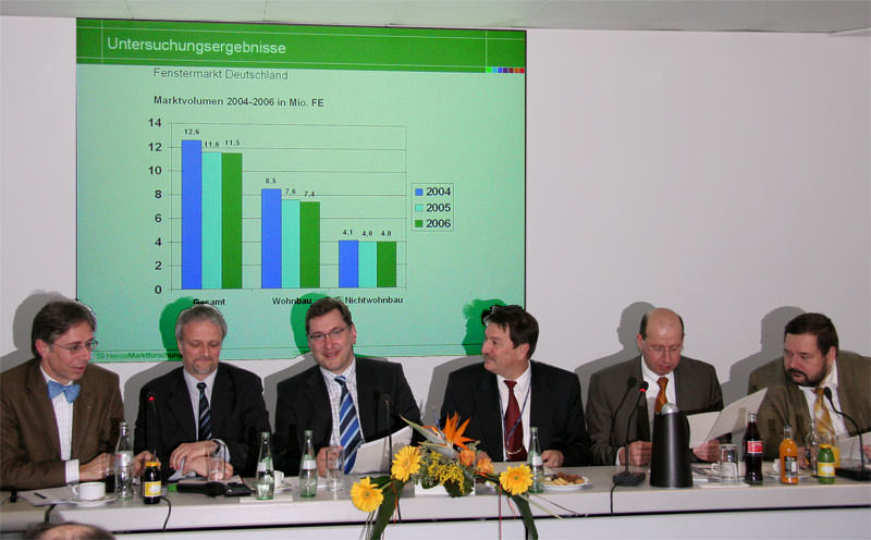 Bundesverband Flachglas, Fachverband Schloss- und Beschlagindustrie, Gesamtverband kunststoffverarbeitende Industrie, Verband der Fenster- und Fassadenhersteller, Fenstermarktstudie, Fenstermarkt, Fensterkonjunktur