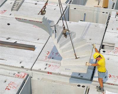 Betontreppe, Betontreppen, Massivtreppe, Massivtreppen, Leichtbetontreppe, Elementtreppe, gewendelte Treppen, geradläufige Treppe, Leichtbetontreppen, Elementtreppen, Stahlbeton-Elementtreppe