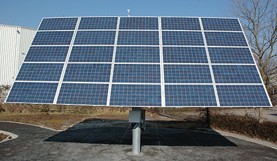 SolarWorld, Solarzellen folgen der Sonne, Solarzelle, PV-Anlage, Photovoltaik, Suntrac, Solartechnik, Energiedach, Solardach, Sonnenverfolgung, Solaranlage dreht sich nach der Sonne
