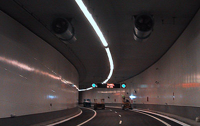 Light Pipe, Lichtlenkung, Lichtrohr, Lichtrohre, Lichttechnik, Lichtröhre, Lichtquelle, Lichtführung, Umlenkspiegel-Technologie, Lampen, Ausleuchtung, Lichtverteilung