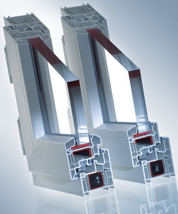 Kunststofffenster, Fenster, Mitteldichtungssystem, Mitteldichtsystem, Nebeneingangstüren, fensterbau/frontale 2006, Blendrahmen, Dichtungsebene, Blendrahmenprofil, Anschlagdichtung, PCE-Dichtungen, Modernisierung alter Holzfenster