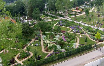 Gabionen, Gabione, Landschaftsbau, Galabau, Landesgartenschau, Steinkörbe, Steinkorb, Gabionenwände, Drahtkörbe, Steinfüllung, Schwerlastwände, Mineralien