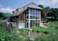 Selbstreinigende 
			  Fenster - jetzt mit Sonnenschutz