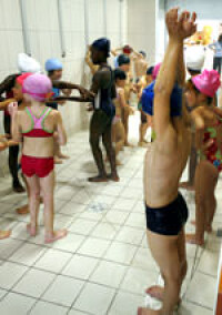 Wasserrecycling im Schwimmbad Yerres spart jährlich 9 Mio