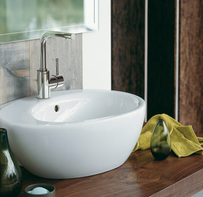 Hoheiten am Waschtisch | hohe Waschtisch-Armaturen mit hohem Auslauf